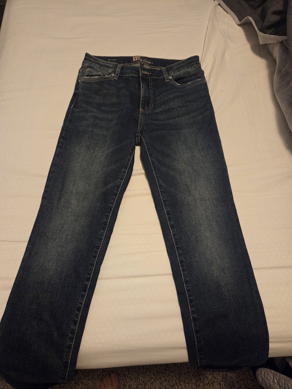 Kut From The Kloth Katy Boyfriend Jeans Size 0 Never Worn Stretchy